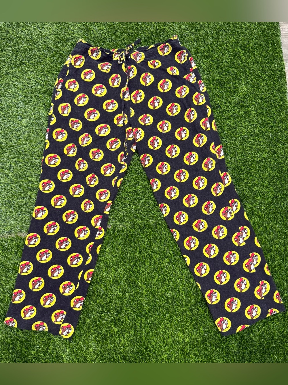 Buc-ee's Men's Pajama Pants L Black Graphic Logo Print Elastic Waist Pull On